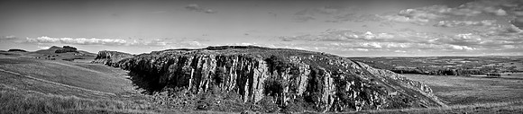 P4BW4  Whin Sill and Hadrian's Wall, Northumberland, UK