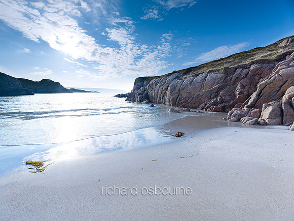 V6L13  Beach nr. Burtonport, (Ailtan Chorrain), The Rosses, Donegal, Ireland