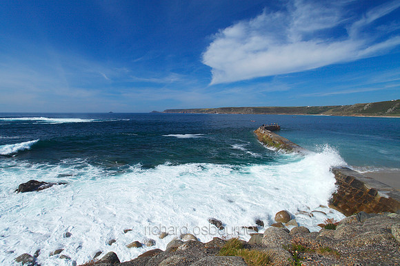 V5L24  Waves, Sennen Cove, Cornwall, UK