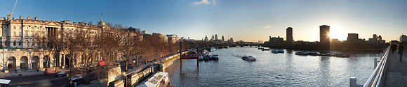 P2C3 Thames Dawn