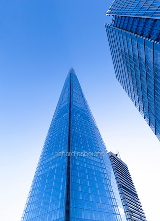 V8C58  The Shard, London, UK