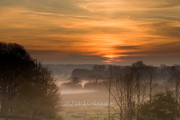 L1L19 Dawn, Swanton Morley