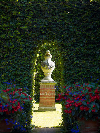 V6G11  East Ruston Old Vicarage Gardens, Norfolk, UK