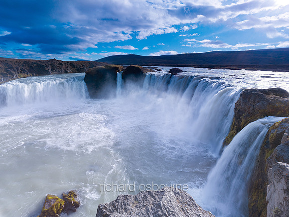 V6L19  Goðafoss Waterfall, Iceland