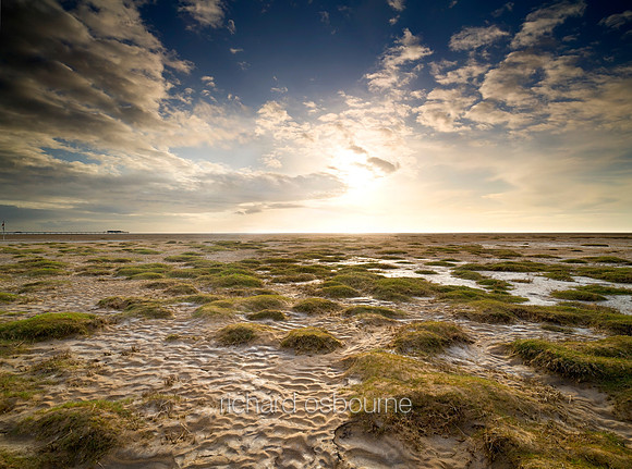V4L14  Southport Beach, Merseyside, UK