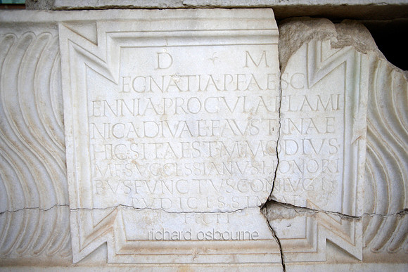 L1AR22 Roman Inscription IV
