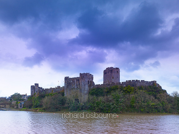 V6C14  Pembroke Castle, Pembrokeshire, Wales