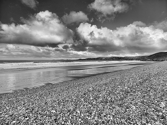 V6BW6  Newgale Beach, St Bride's Bay, Pembrokeshire, Wales, UK