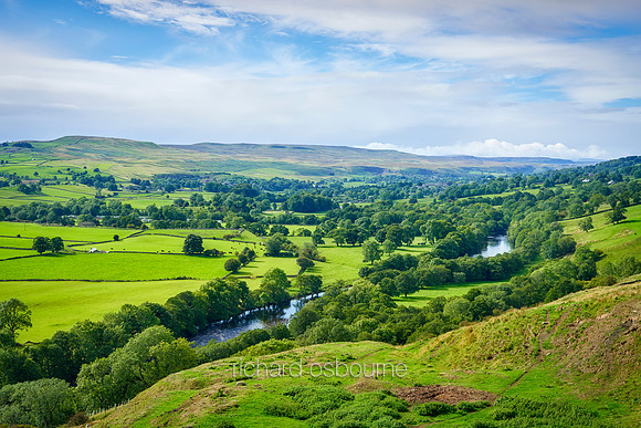 V12L16  Teesdale and Lunedale, County Durham, UK