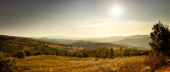 P5L33  Val D'Orcia, Tuscany, Italy