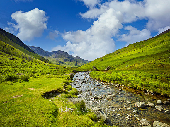 V16L2  Honister Pass, Lake District, UK