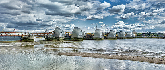 P4C35  Thames Barrier Park, London, UK