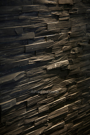 V7BG3  Slate Wall