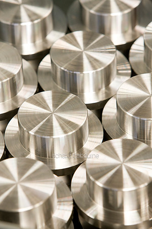V7BG5  Machined Steel Components