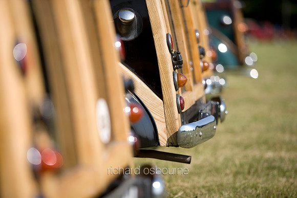 V5TP7  Morris Minor Travellers, Morris Minor Rally 2011, Knebworth, UK