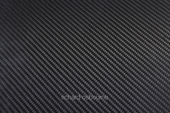 V7BG17  Carbon Fibre
