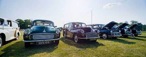 V5TP5  Morris Minor Travellers, Morris Minor Rally 2011, Knebworth, UK