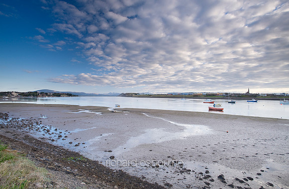 V4L25  Walney Channel from Walney Island, Barrow-in-Furness, Cumbria, UK