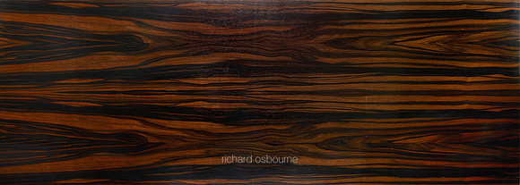 V7BG2  Macassar Wood