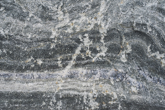 V10BG8  Granite