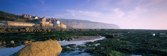 V2P11 Robin Hood’s Bay I