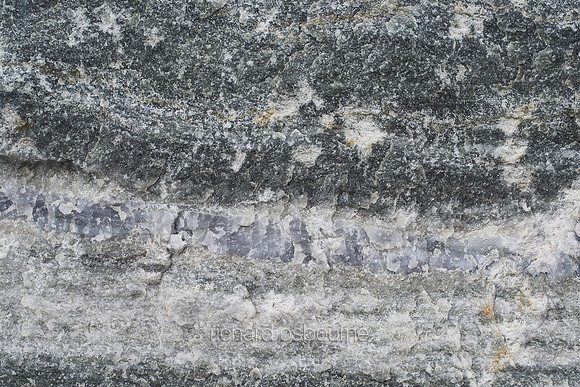 V10BG9  Granite