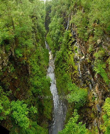 V10RS19  Corrieshalloch Gorge, Highland, Scotland, UK