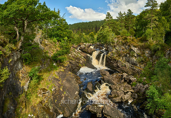 V10RS20  Rogie Falls, Ross-shire, Scotland, UK