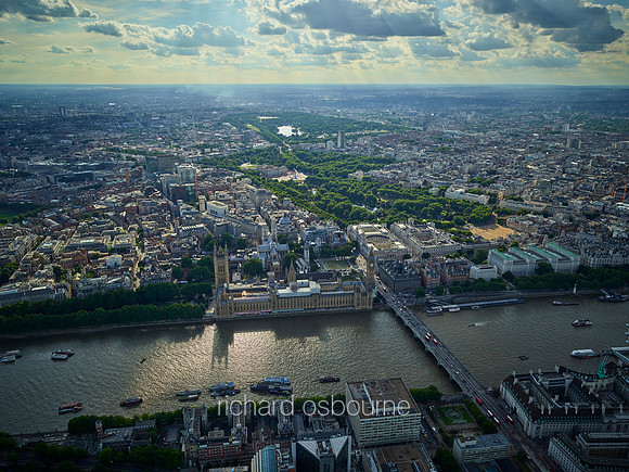 V11C1  Aerial View of Houses of Parliament and The Thames, Westminster, London, UK