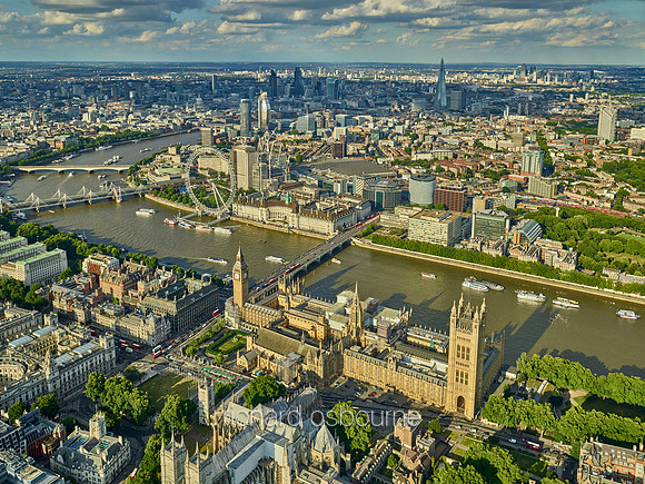 V11C5  Aerial View of The Houses of Parliament and the Heart of London, UK