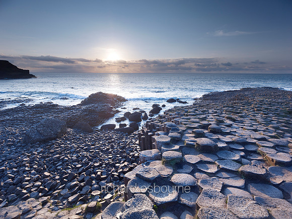V6L4  The Giant's Causeway, Co.Antrim, Northern Ireland, GB