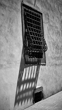 V6MA6  Ornate Window Grill, Florence, Italy