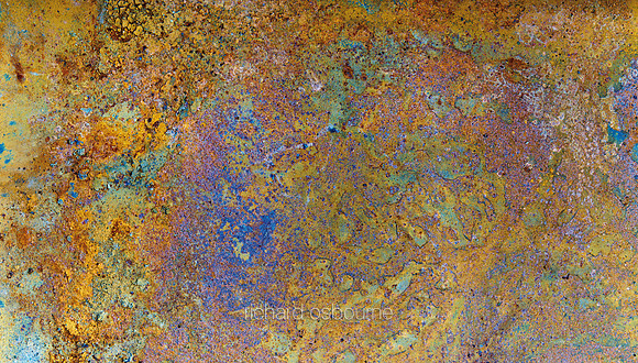 V11BG44  Rainbow