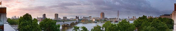P2C30  The Thames and The Heart of London, UK