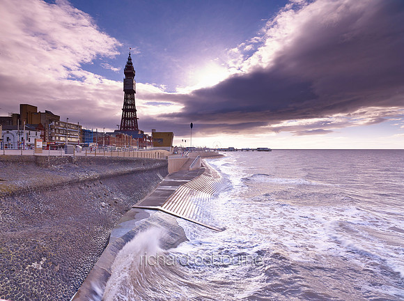 V7L41  Blackpool, Lancashire, UK