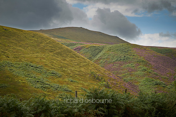 V8L25  Snake Pass, Peak District, Manchester, UK