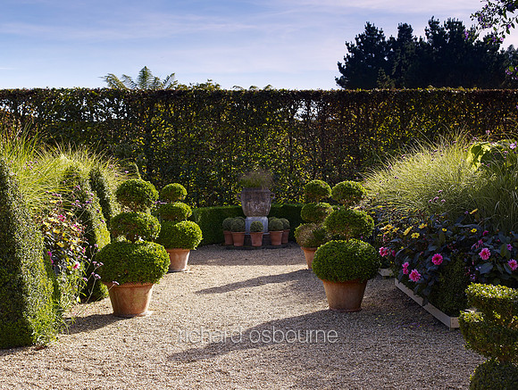 V7G11  East Ruston Old Vicarage Garden, Norfolk, UK