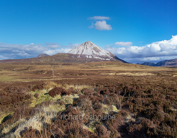 V6L14  An Earagail (Mount Errigol), Sleibhte Dhoire Bheata (Derryveagh Mountains), Donegal, Ireland