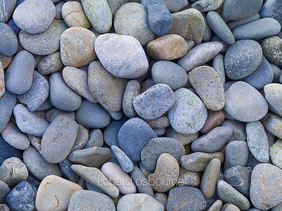 V6D26  Pebbles, St Bride's Bay, Pembrokeshire, Wales, UK