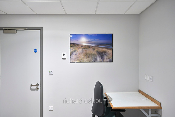 PhotoGlassWorks, Greater Manchester Major Trauma Hospital