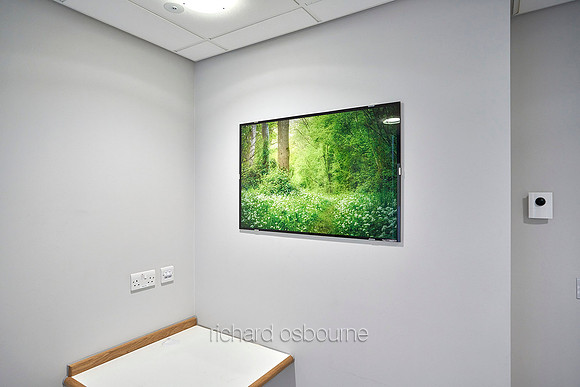 PhotoGlassWorks, Greater Manchester Major Trauma Hospital
