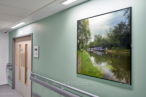 PhotoGlassWorks, Greater Manchester Major Trauma Hospital