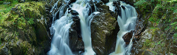 P3W16  River Braan and The Hermitage, Dunkeld, Perthshire, Scotland, UK