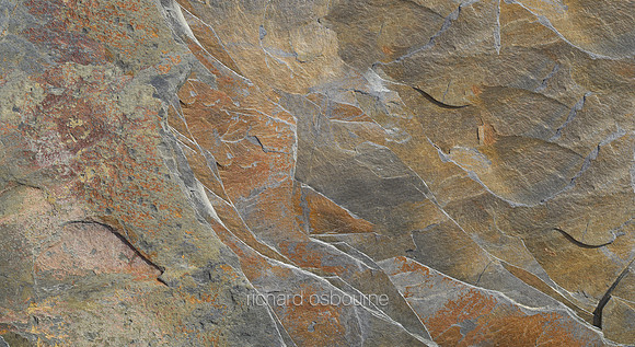 V14T121  Rock Wall