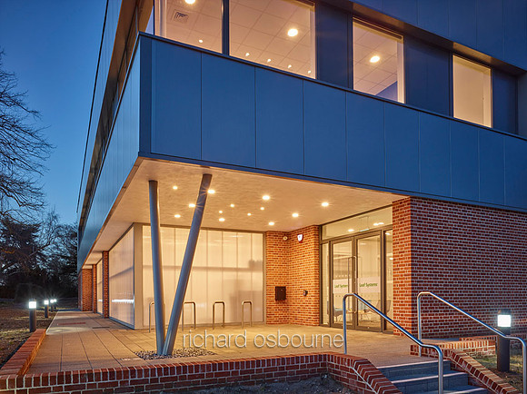 Leaf Systems for LSI Architects
