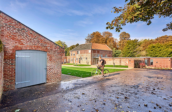 UEA Earlham Hall Courtyard for LSI Architects