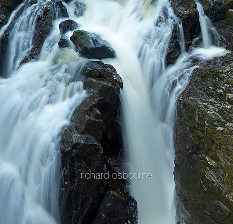 V8D29  River Braan and The Hermitage, Dunkeld, Perthshire, Scotland, UK