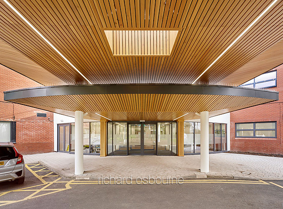 BMI The Alexandra Hospital for LSI Architects