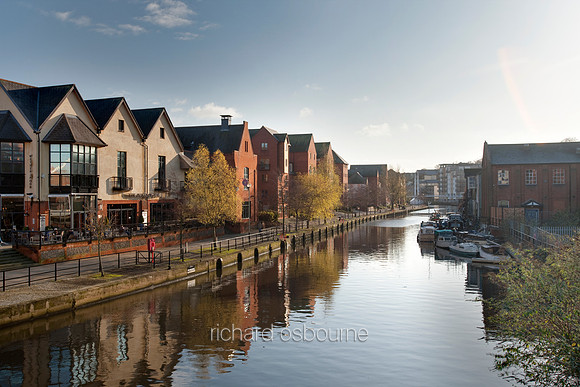 V4N8 River Wensum