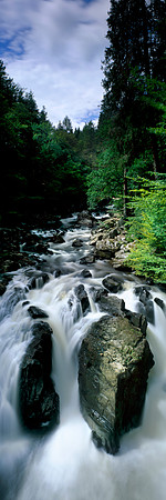 V2P6 Black Linn Falls, The Hermitage, Dunkeld